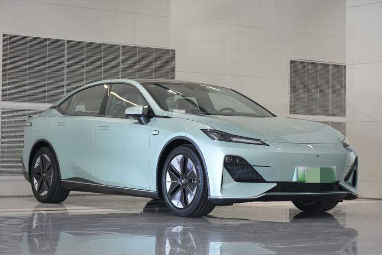 Used  SL03 2022 515 Pure Electric Version
