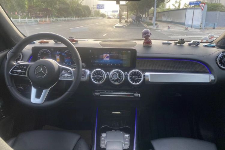 Used Mercedes-Benz GLB 2022 Updated GLB 200 Fashion Edition
