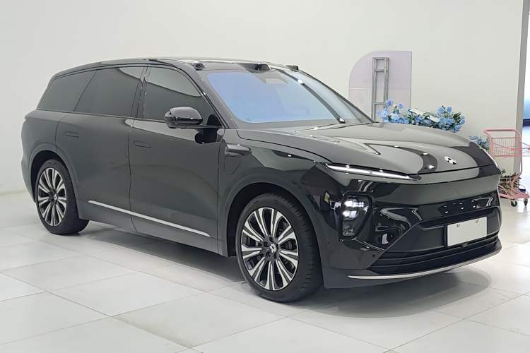Used Nio ES8 2023 75 kWh Executive Edition

