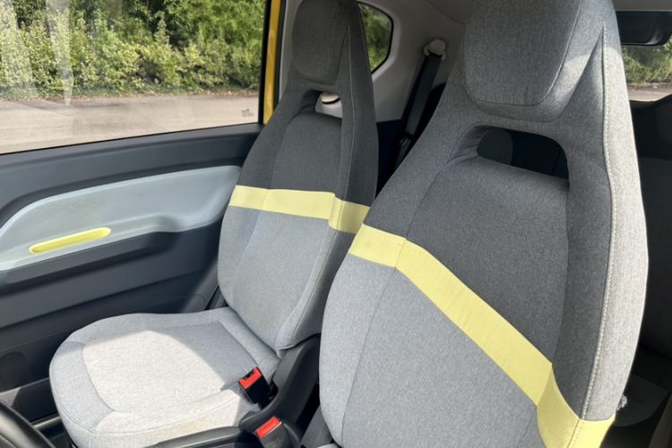 Used Wuling Hongguang MINIEV 2021 Macaron Premium Model – Lithium-NMC
