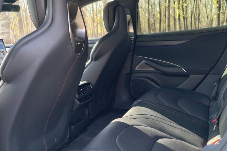 Used  SU7 2024 Rear-Drive Long-Range Intelligent Driving Version