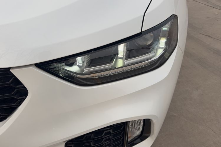 Used Wey VV5 2017 2.0T Flagship Edition
