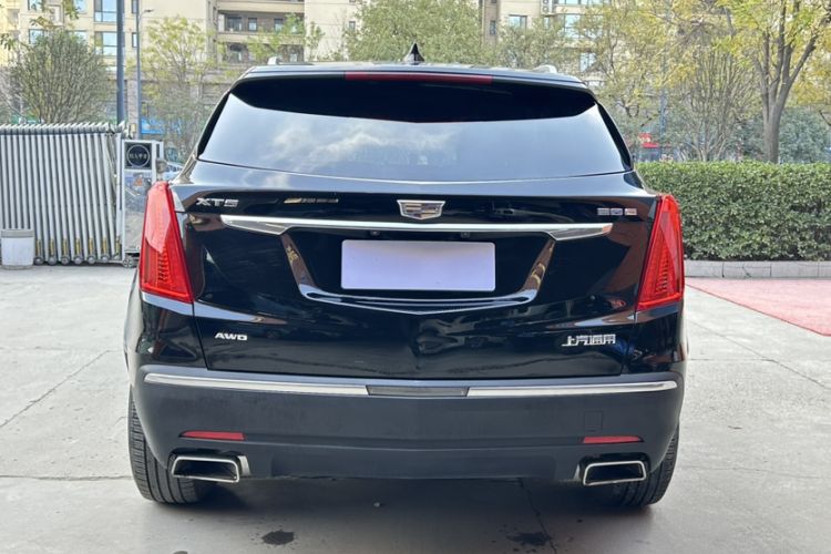 Used Cadillac XT5 2018 28E Four-Wheel Drive Tech Version