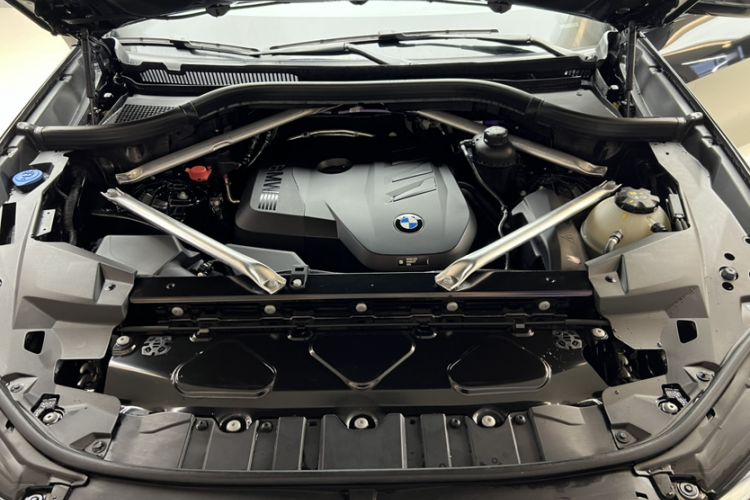 Used BMW X5 2023 xDrive 30Li Luxury M Sport Night Edition Package
