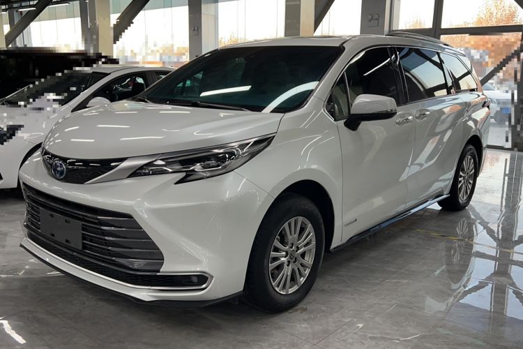 Used Toyota Sienna 2021 2.5L Hybrid Premium Edition