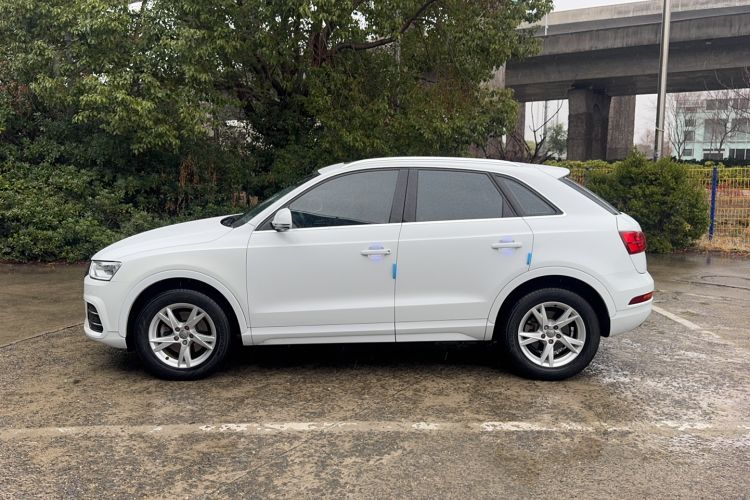 Used Audi Q3 2017 30 TFSI Fashion Model
