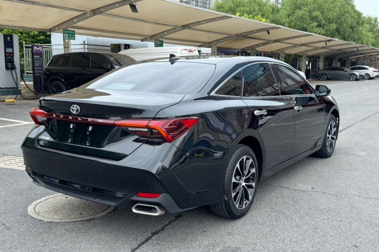 Used Toyota Avalon 2022 2.0L Luxury Edition
