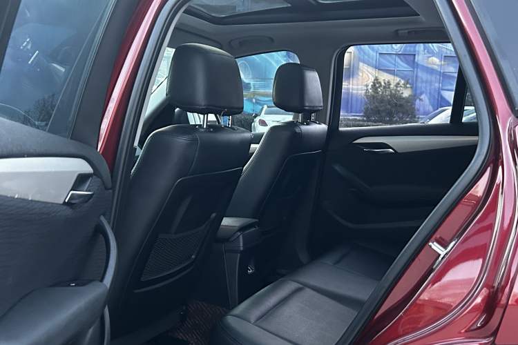 Used BMW X1 2014 sDrive18i Fashion Model
