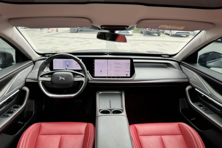 Used XPeng P7 2023 P7i 702 Pro
