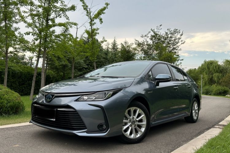 Used Toyota Corolla 2021 Dual-Motor 1.8L E-CVT Elite Edition
