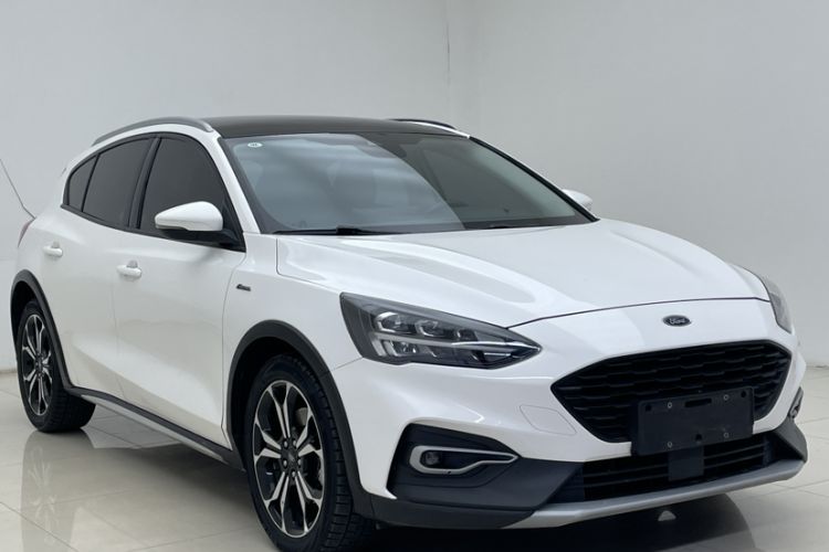 Used Ford Focus Active 2020 EcoBoost 180 Automatic Titanium Edition