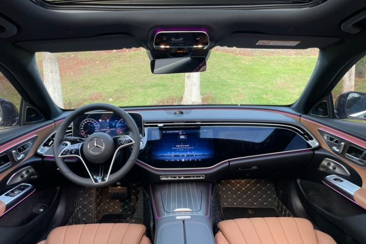 Used Mercedes-Benz E-Class 2025 Facelift E 300 L Luxury Edition
