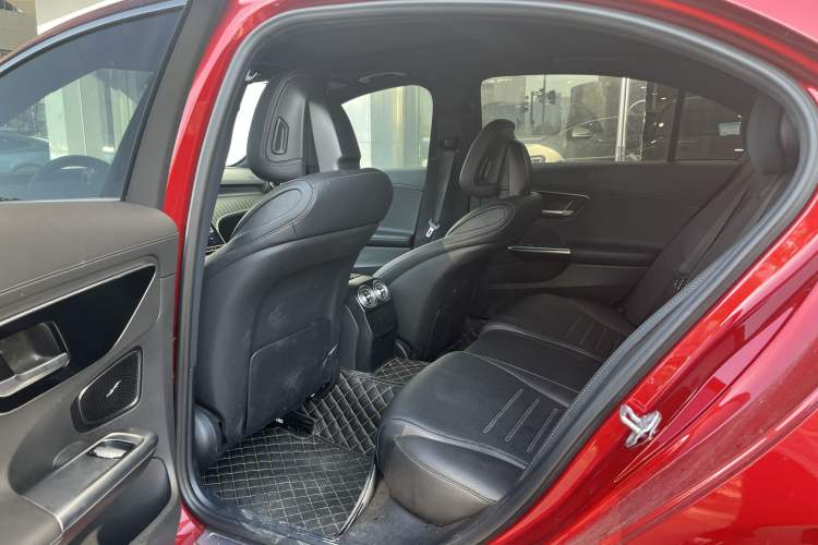 Used Mercedes-Benz C-Class 2022 Restyled C 260 L Sport Edition
