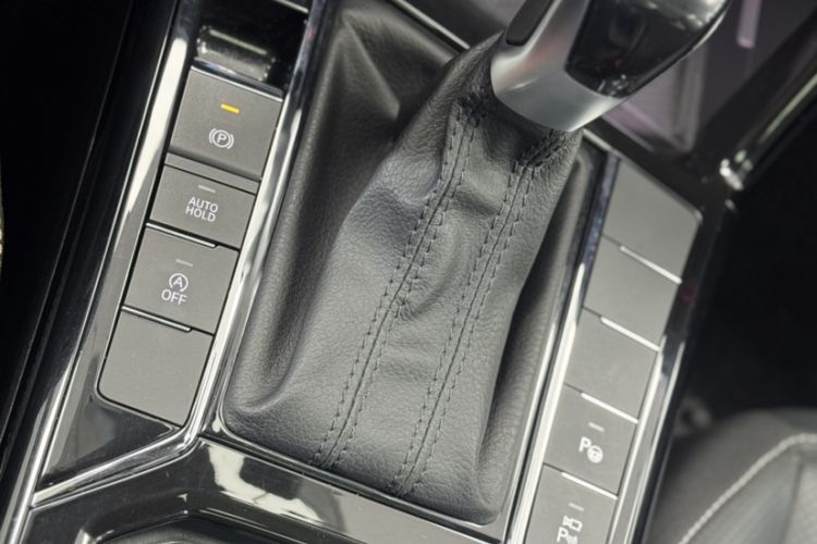 Used Volkswagen Passat 2023 Facelift 330TSI Luxury Edition
