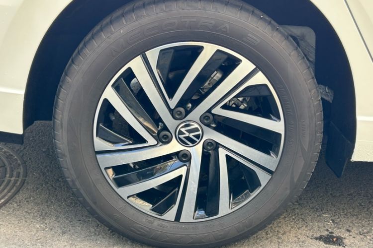 Used Volkswagen Lavida 2024 300TSI DSG Starry Sky Leading Edition
