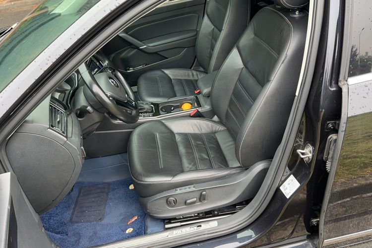 Used Volkswagen Passat 2017 330TSI DSG Prestige Edition
