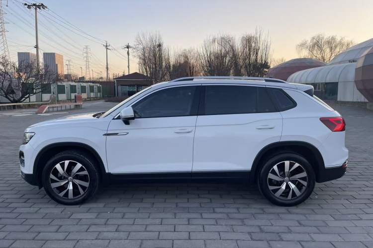 Used Volkswagen Tayron 2020 330TSI Two-Wheel Drive Luxury Smart Connectivity Version
