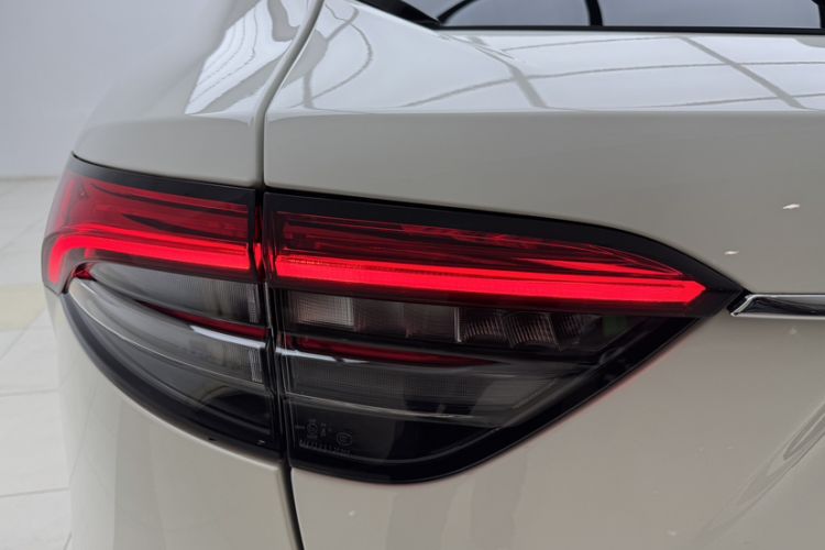 Used Maserati Levante 2022 2.0T GT Sharp Edition