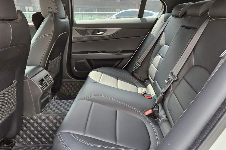 Used Jaguar XEL 2023 2.0T 250 PS R-DYNAMIC S Advanced Sport Edition
