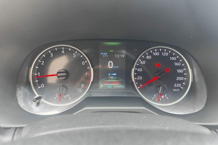 Used Toyota Wildlander 2022 Updated Version 2.0L CVT Two-Wheel Drive Leading Edition
