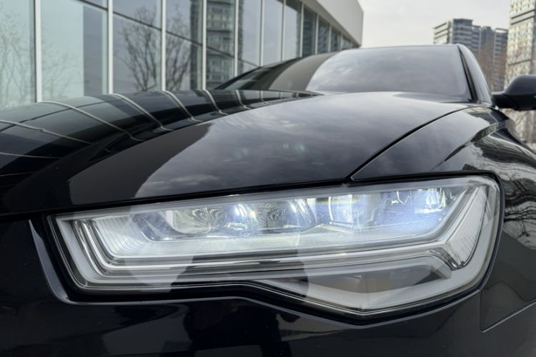 Used Audi A6L 2018 30th Anniversary Edition 35 TFSI Fashion Model
