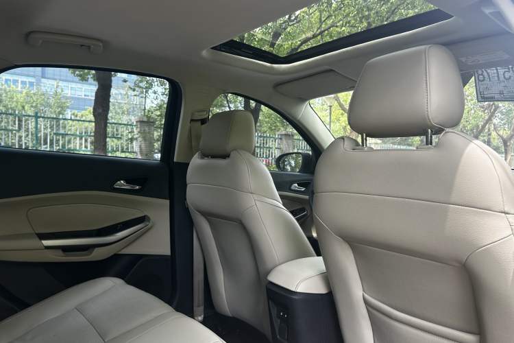 Used Ford Escort 2015 1.5L Automatic Comfort Model
