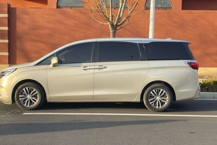 Used Buick GL8 2020 ES Land Cruiser 653T Comfort Edition
