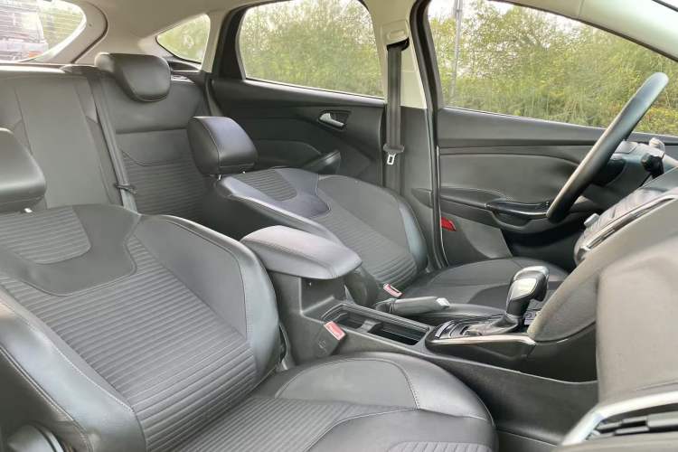 Used Ford Focus 2015 Hatchback EcoBoost 180 Automatic Elite Model
