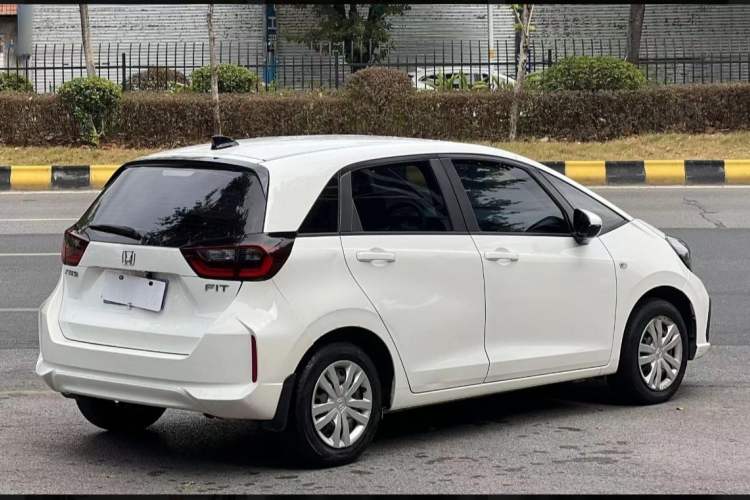 Used Honda Fit 2021 1.5L CVT Trend Edition

