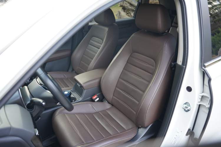 Used Honda CR-V 2023 240TURBO Two-Wheel Drive Deluxe Edition 7 Seats
