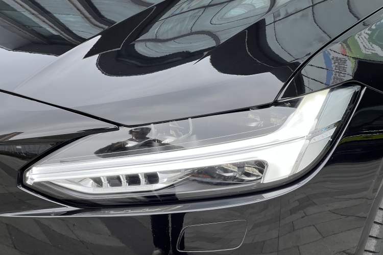 Used Volvo S90 2018 T5 Prestige Edition