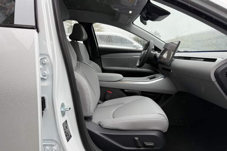 Used XPeng MONA M03 2025 515 Long-Range Plus
