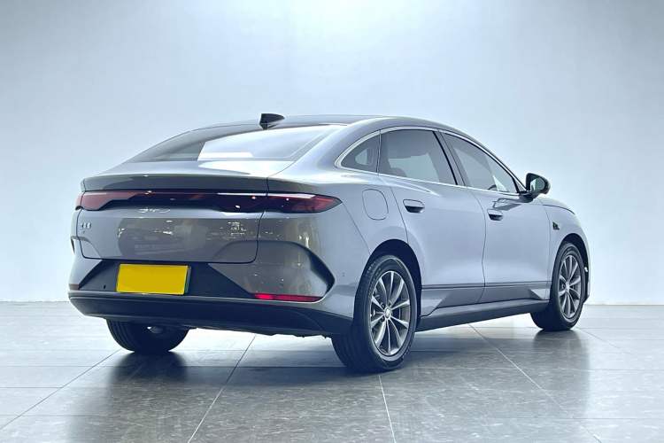 Used BYD Qin L 2025 EV 545KM Beyond Version
