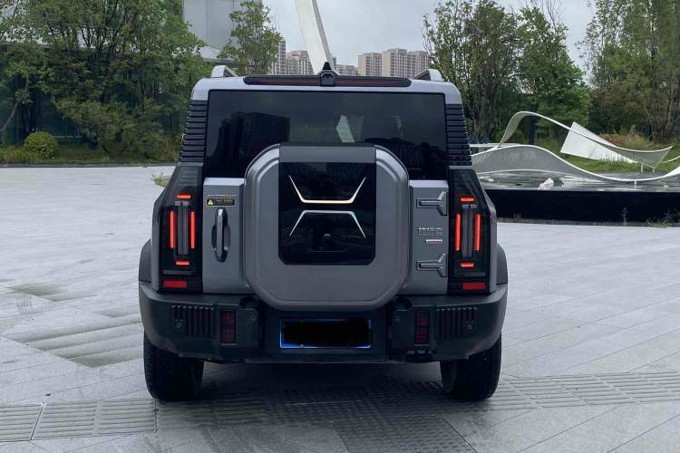 Used JETOUR Traveler 2023 2.0T All-Wheel Drive CrossPRO+
