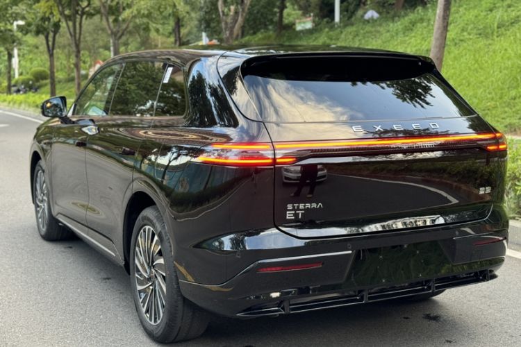 Used  Star Era ET 2025 Range-Extended 240 Pro All-Wheel Drive High-Speed Driver Assistance
