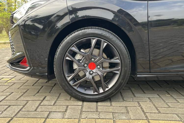 Used Dongfeng Aeolus Yixuan 2021 230T Automatic Dream-Chasing Rider Edition
