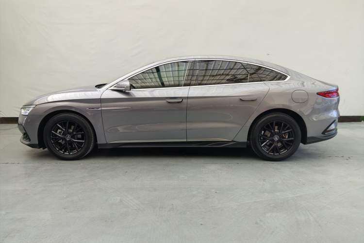 Used BYD Han 2023 DM-i Champion Edition 121KM Prestige Model
