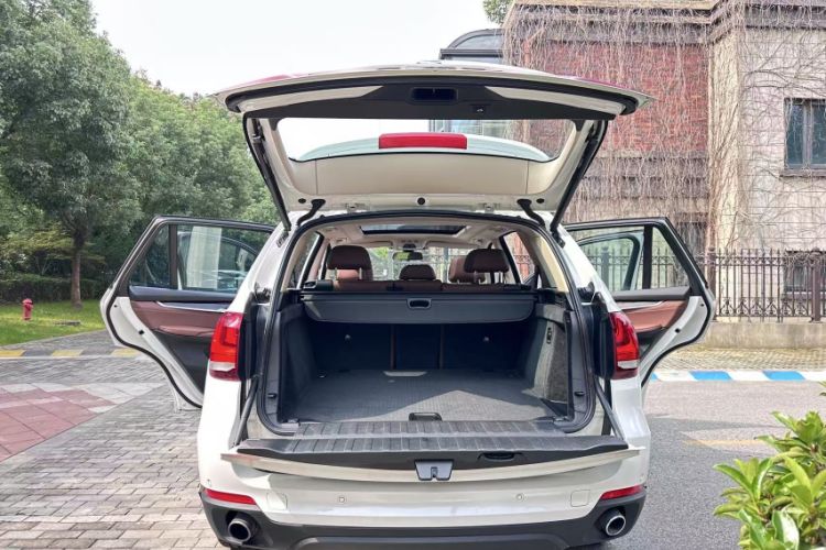 Used BMW X5 2014 xDrive35i Elegant Edition
