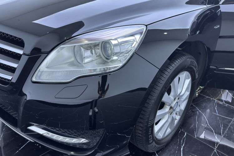 Used Mercedes-Benz R-Class 2017 R 320 4MATIC Business Edition Prestige Model
