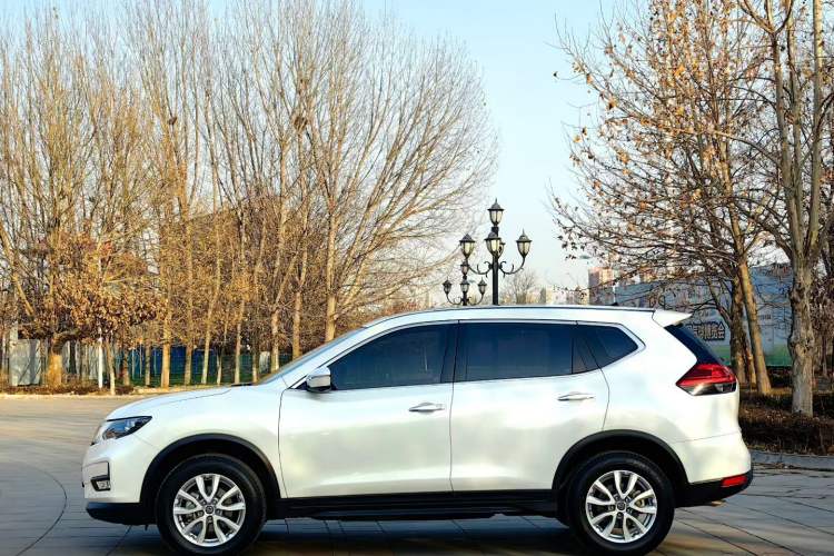 Used Nissan X-Trail 2019 2.0L CVT Smart Connect Comfort Edition 2WD
