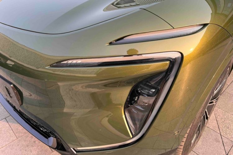 Used  07 2024 Ultra Range-Extended Four-Wheel Drive