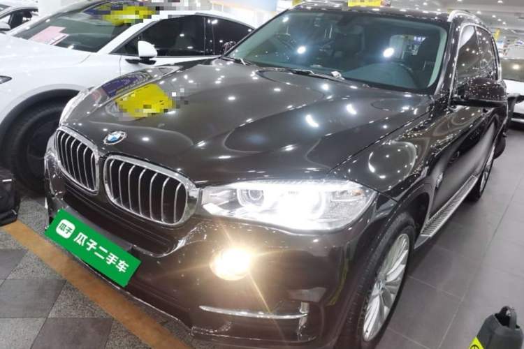 Used BMW X5 2017 xDrive28i
