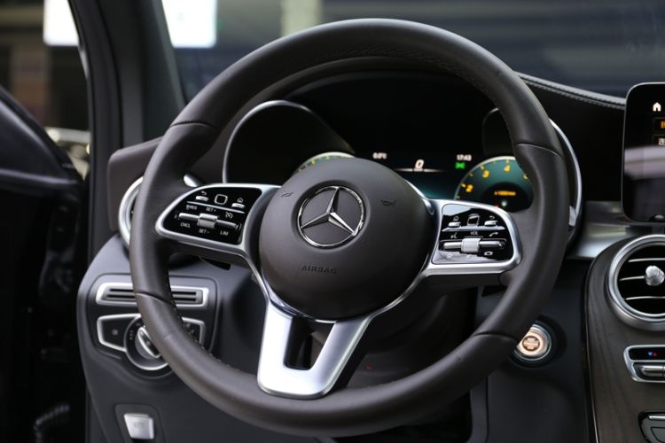 Used Mercedes-Benz GLC 2022 Refreshed GLC 300 L 4MATIC Dynamic Edition Prestige Version
