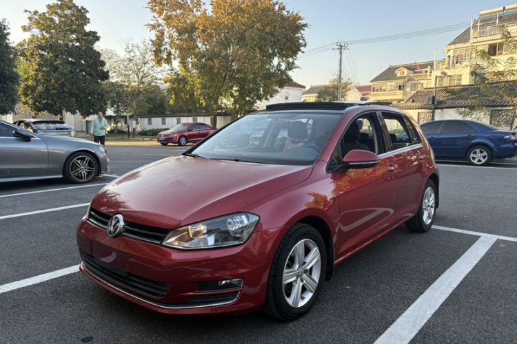 Used Volkswagen Golf 2015 1.6L Automatic Comfort Model
