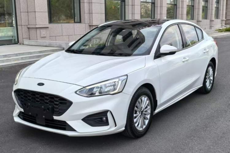 Used Ford Focus 2020 Sedan EcoBoost 180 Automatic Trend Edition
