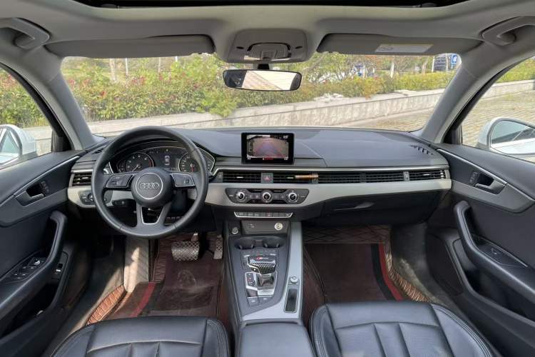 Used Audi A4L 2018 30th Anniversary Edition 40 TFSI Trendy Model
