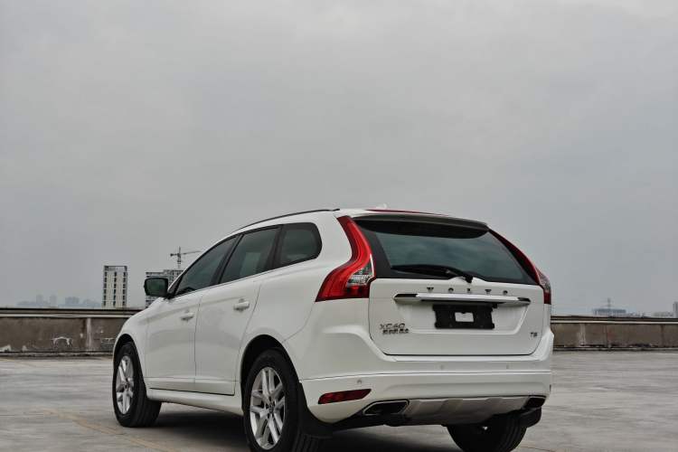 Used Volvo XC60 2017 T5 Smart Upgrade Edition
