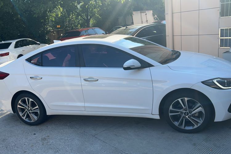 Used Hyundai Elantra 2016 1.6L Automatic ZhiXuan – Elite Version
