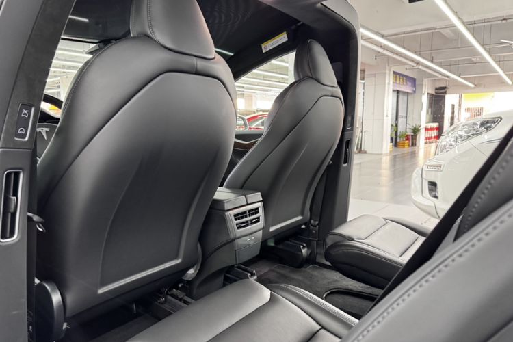 Used Tesla Model X 2019 Long-Range Version
