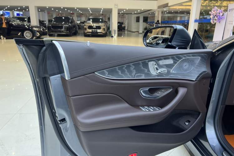 Used Mercedes-Benz CLS 2021 CLS 300 Luxury Model